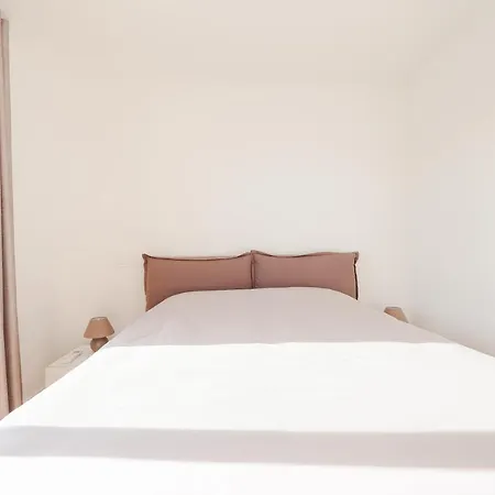 Villa Tra -pisc Chauffée-8 Pax *